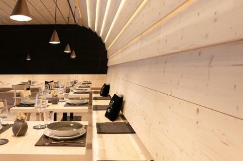 Hotel Amrai Suites