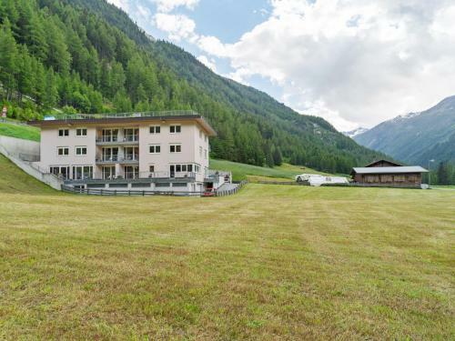 Lovely Apartment In Zwieselstein With Balcony
