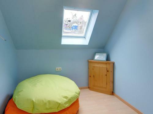 Refined Apartment In Sekull With Balcony