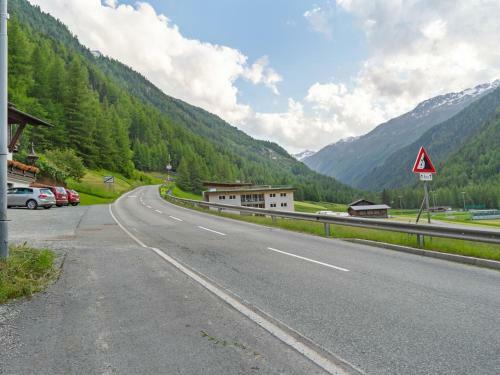 Attractive Apartment In Zwieselstein With Balcony