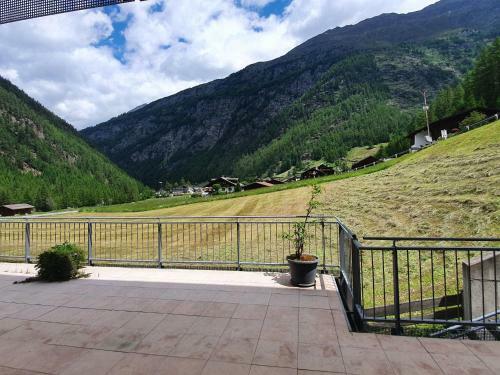 Mountain-view Apartment In Zwieselstein With Balcony