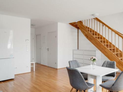 Elegant Apartment In Vienna With Patio