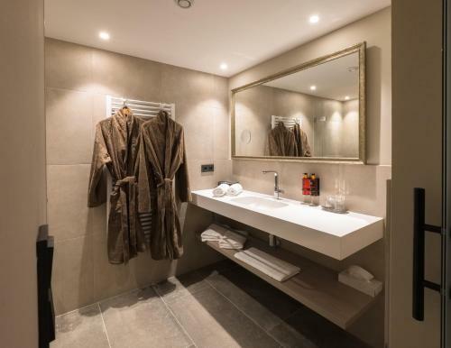 Apartamento Vier Studios & Restaurant
