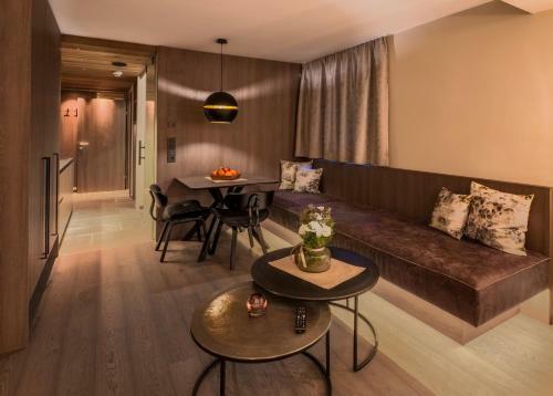 Apartamento Vier Studios & Restaurant
