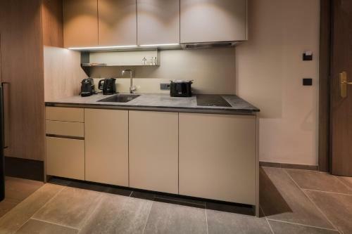Apartamento Vier Studios & Restaurant