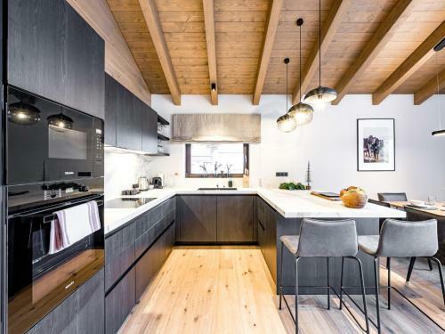 Apartment Alpenchalet Tirol-2
