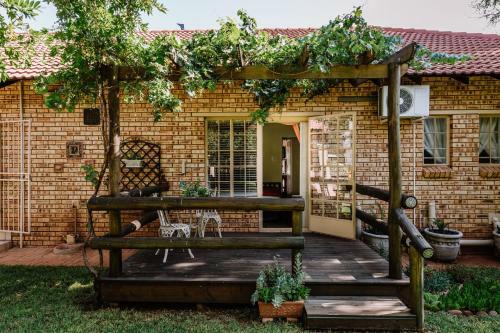 Boubou Bed And Breakfast