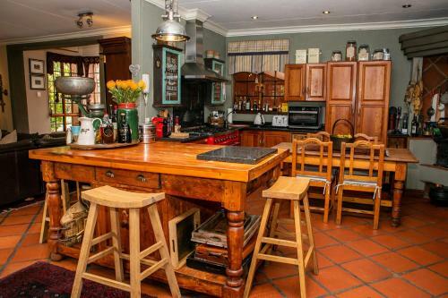 Hostal Terra Casa Guesthouse