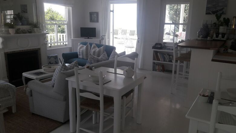 Hostal Southern Cross Beach House