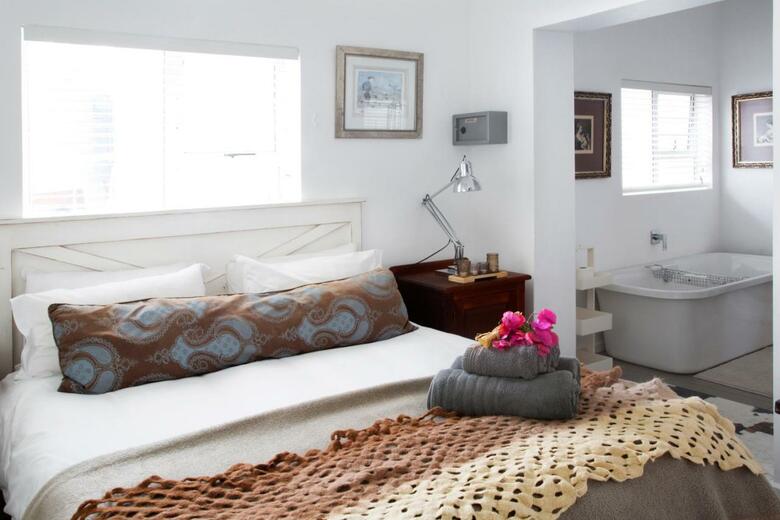 Hostal Sunshowers Plett