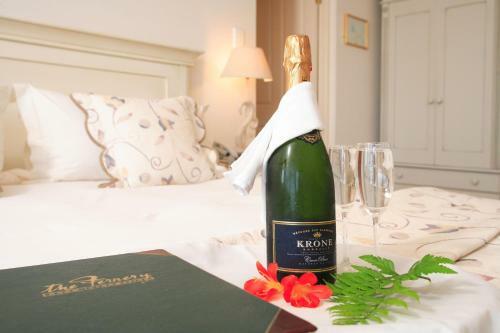 The Fernery Lodge & Chalets