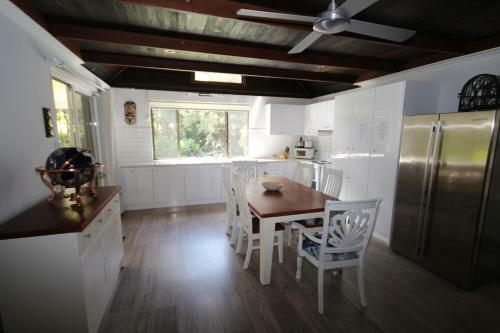 Villa Boambee Hideaway