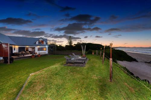 A Perfect Stay - Belongil On The Beach