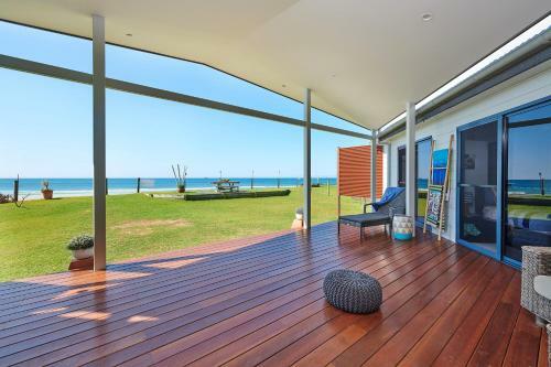 A Perfect Stay - Belongil On The Beach