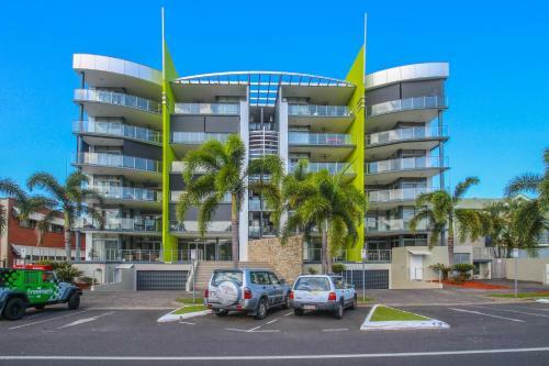 Stunning Ground Floor City Apartment.