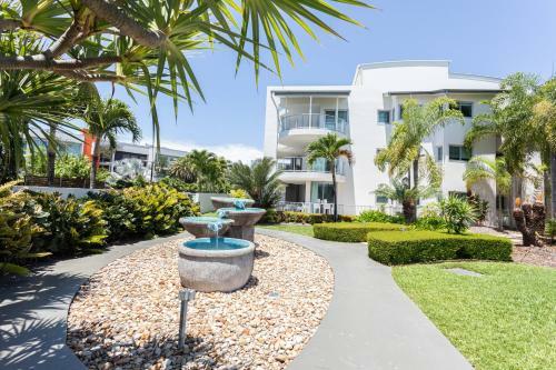 Apartamento By The Sea Shore With Pool