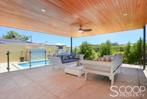 Luxury Villa W Pool & Spas