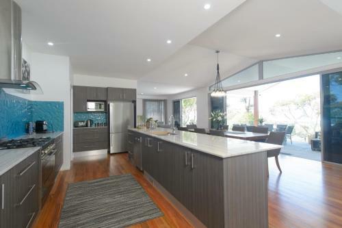 Yaringa - Retreat Style Accomodation With Swimming Pool