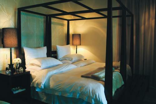 Hostal Firlane House