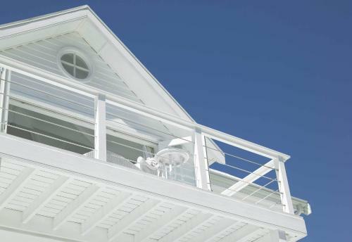 The White House Beach Villa