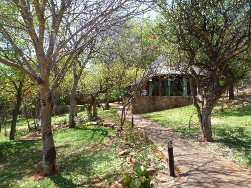 Bed & Breakfast Ehlathini Lodge