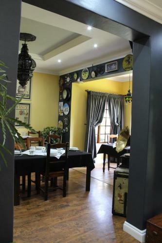 Hostal Danlee Overnight Accommodation