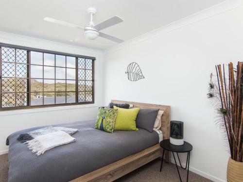50 Lakeview