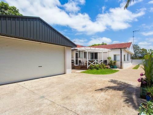 138 Little Street