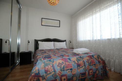 Glenelg Holiday Apartments-the Broadway