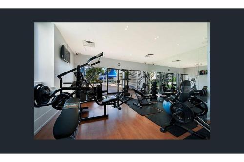 Apartamento Ocean Vistas And Convenience By The Beach