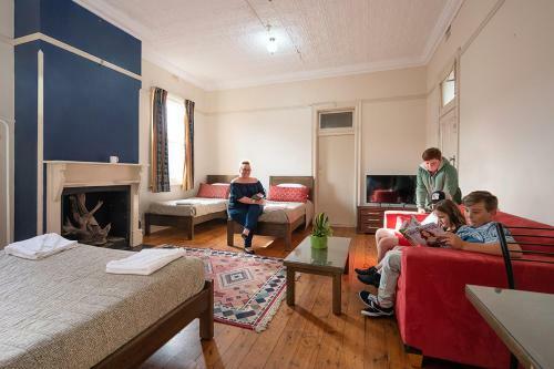 Hotel Commercial Travellers House