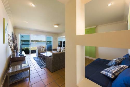 Riverview Apartments 2.3
