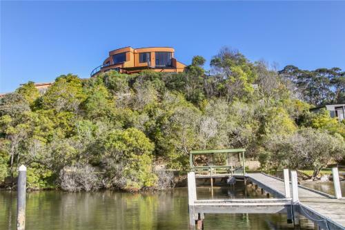 Deja Views House