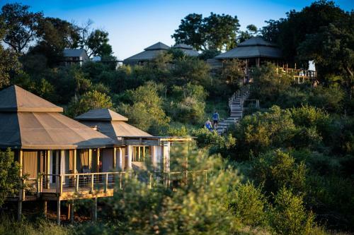 Simbavati Hilltop Lodge