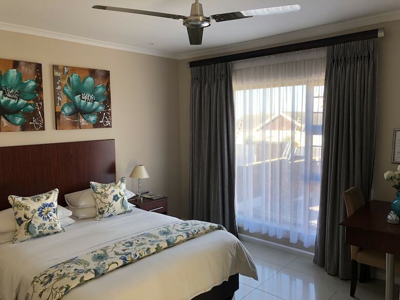 Bed & Breakfast Le Blue Guesthouse