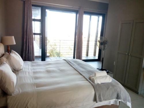 Hostal Vic Bay Surfari