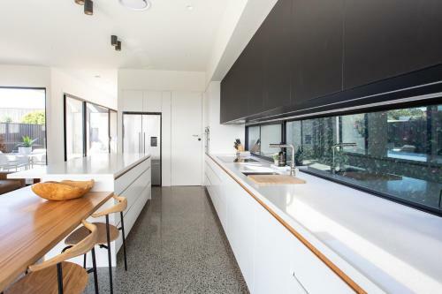 Breeze At Salt
