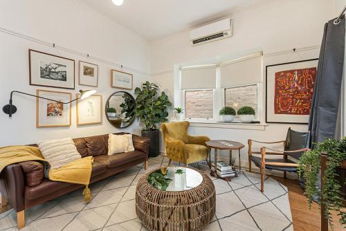 Cosy Apartment On Vincent Gardens Near Restaurants
