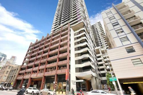 Readyset Apartments On Fulton Lane