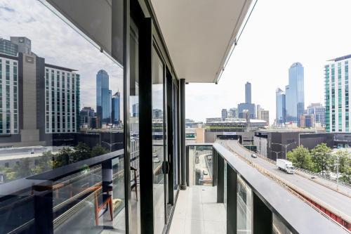 Spacious And Private Apartment In Southbank