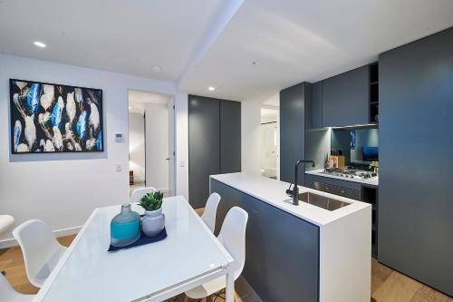 Mega Style Apartments Melbourne