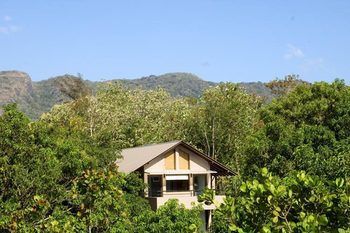 Hotel Thilanka Resort And Spa
