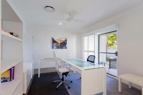 Shorehaven Drive 193