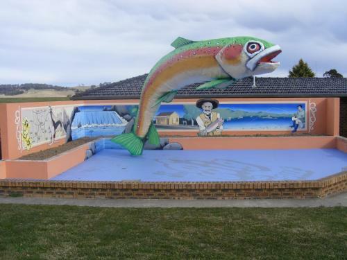 Big Trout Motel