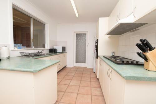 Villa Cadogan House Professionally Styled In Cbd