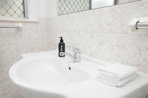 Villa Cadogan House Professionally Styled In Cbd