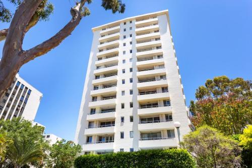 High Tor Apartment 6