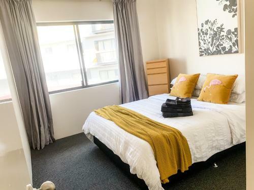 Spacious Homely Apartment Close To Everything