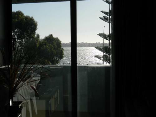 Apartamento Riverside 2 Bedroom With South Perth Peninsula Views