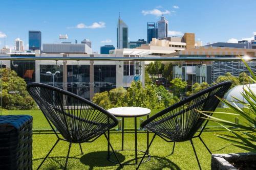 Charming And Delightful Room - Stunning Rooftop